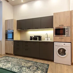 E12 Boutique Appartamento